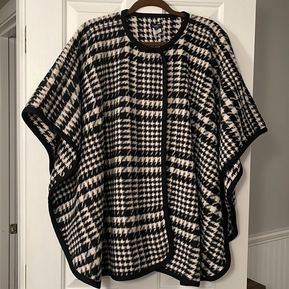 Talbots black and white cape